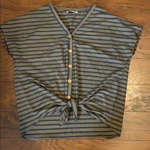 Stripped tie front shirt
